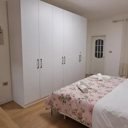 Apartment Jimmy,s Apartament Tirana